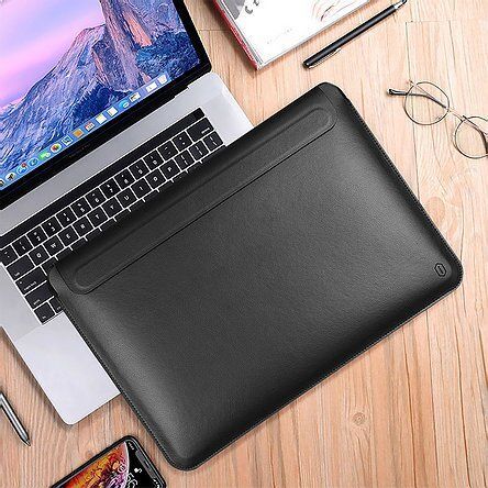 Топ - 5 лучших чехлов для MacBook Pro 2022