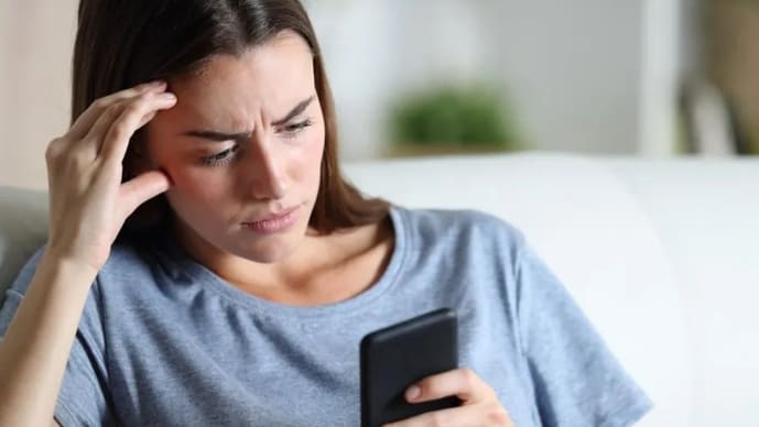 Інформаційна гігієна під час війни: як читати новини й не виснажувати себе
