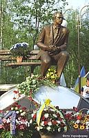 У Києві відкрито пам’ятник Валерію Лобановському