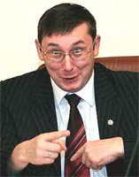 ПІАР. Який він, Луценко?