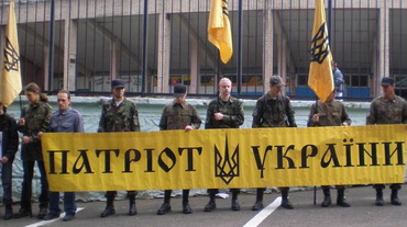 „Патріот України" проти нелегалів у Чернівцях