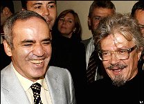 Черговий українофобський шабаш під захистом та охороною "незалежної республіки"