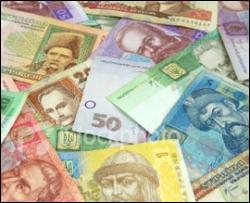 Реальна зарплата українців знизилася більш ніж на 10%