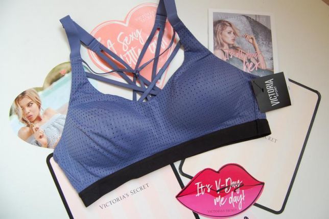 Спортивні топи від Victoria's Secret – безкомпромісна якість та комфорт від найвідомішого бренду