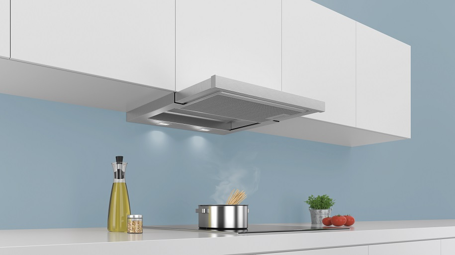 Вбудована чи телескопічна: які витяжки для кухні Electrolux обрати