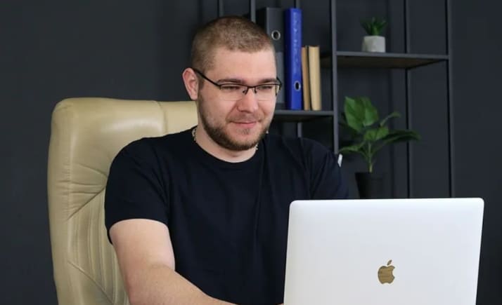 Український інженер Анатолій Гусаковський — провідний інноватор у сфері автоматизованого тестування 