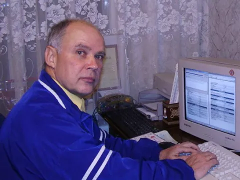 Швець Валерій Тимофійович, д. фіз-мат. н., професор, відмінник освіти України