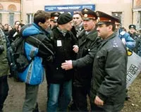 Що сталося в центрі Луганська?