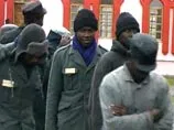 Мігранти тонуть, бо плавати не вміють