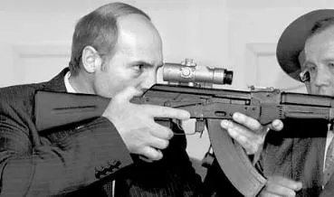 Лукашенко на пацифізм не хворіє