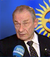 Юрій Шухевич (УНА-УНСО): «Призначити всеукраїнський референдум для з’ясування доцільності зміни конституційного ладу" - звернення до Президента України