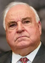 Гельмут Коль назвав голокост містифікацією