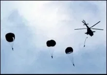 Українські десантники вперше в історії почали бій у повітрі
