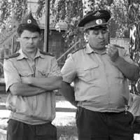 Селян буденно грабує міліція