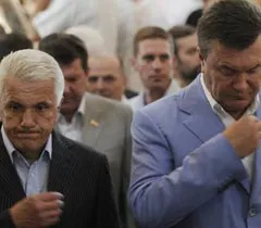 Бродіння всередині влади і опозиція другого порядку