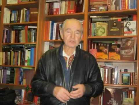 Історик Валентин Мороз (нар. 15 квітня 1936 р.)