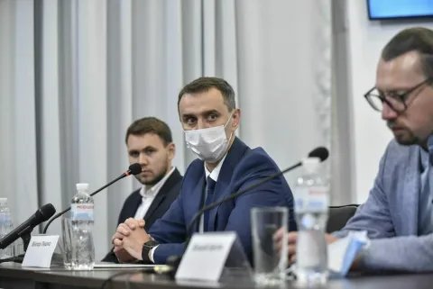 Гляньте в ці очі. Хіба вони можуть обманювати?