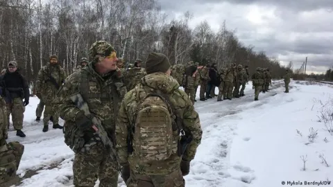 Збори бійців територіальної оборони в Україні (фото з архіву)