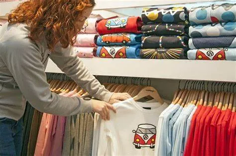 Друк на футболках: для чого він потрібен