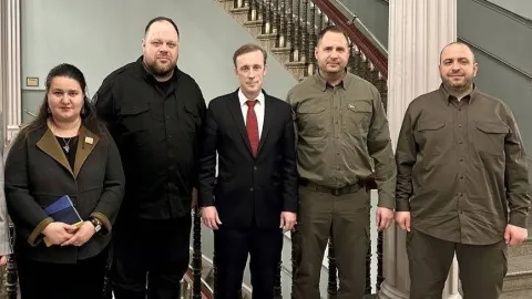 Салліван і «українська еліта»