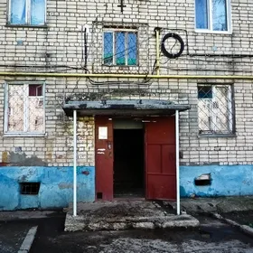 Як у п'ять простих кроків зробити типовий пострадянський двір затишним