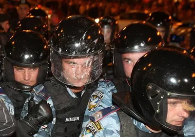 Рятуйте докази: “Беркут” видаляє з Інтернету відео власних злочинів