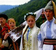 ЯК І НАВІЩО ВЧИТИСЯ СПІВАТИ – Василь ТРИЛІС