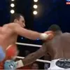 Володимир Кличко нокаутував Семюела Пітера