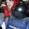 Вибори у Росії: колони солдат, сотні затриманих опозиціонерів, водомети (відео)