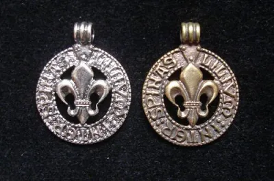 МИНУЛЕ  І  КАТАРИ 