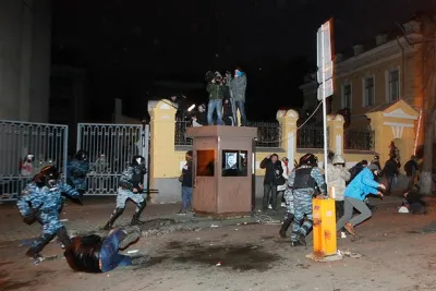 Всіх дев'ять затриманих 1 грудня отримали 2 місяці арешту в якості запобіжного заходу