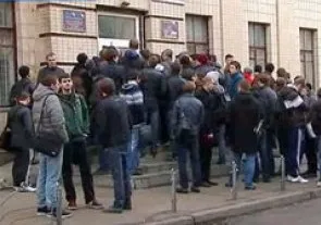Тисячі українців відгукнулися на заклик про часткову мобілізацію чоловічого населення