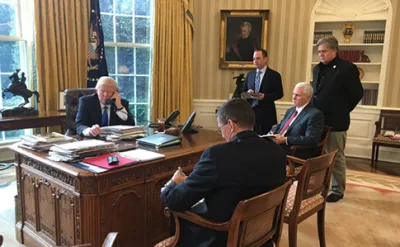 Президент США Дональд Трамп провів телефонну розмову з президентом Росії Володимиром Путіним.