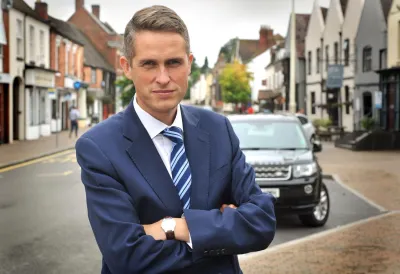 Гевін Олександр Вільямсон (англ. Gavin Alexander Williamson; 25 червня 1976, Скарборо, Норт-Йоркшир) — британський політик, міністр оборони (з 2017).