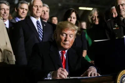 Президент США Дональд Трамп підписав оборонний бюджет на 2020 фінансовий рік.