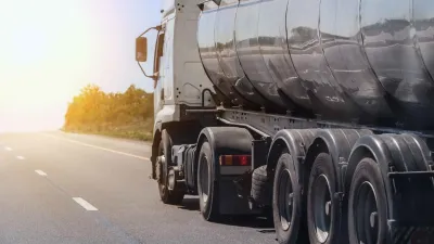 GPS моніторинг бензовозів з датчиком рівня палива та GPS трекером | ТЕХ КОНТРОЛЬ