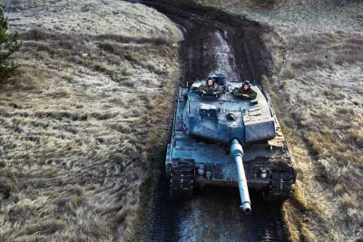 Український Leopard 2A6 в лісах Кремінної, грудень 2023 року. Фото: Libkos.