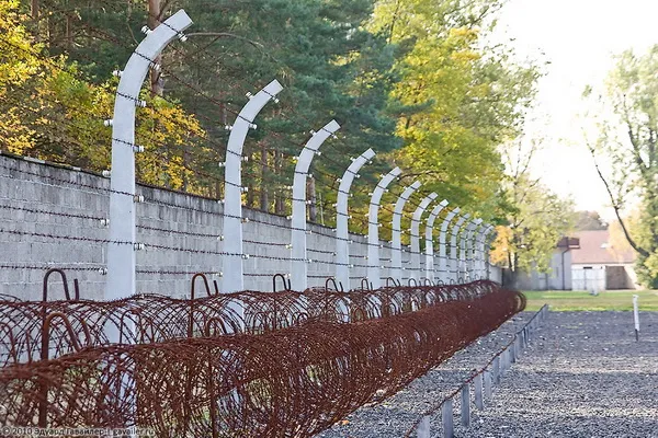Коломойский запропонував Порошенку проект укрепленної лінії на кордоні з Росією і готовий інвестувати у будівництво