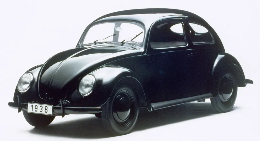 Volkswagen Käfer (укр. Фольксваген Кефер, Фольксваген Жук, офіційна назва Volkswagen Typ 1)