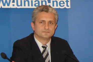 Україна не відповідає критеріям суверенної держави 