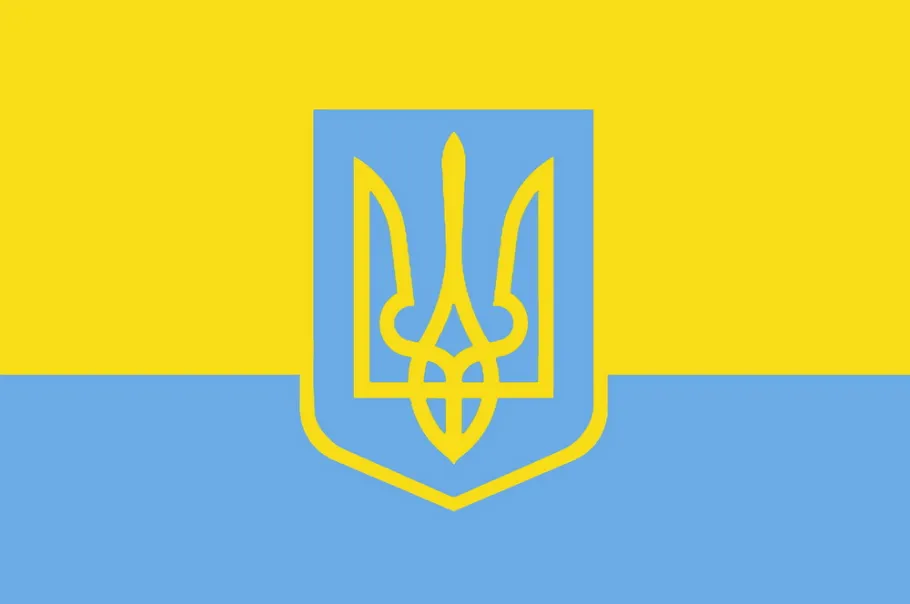 Сонячно-блакитний прапор "Сонцебог" з гербом "Сокіл Волі"